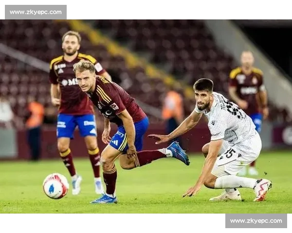 加萨马双响德瑟斯传射，流浪者 3-0 横扫比尔森占得欧冠先机